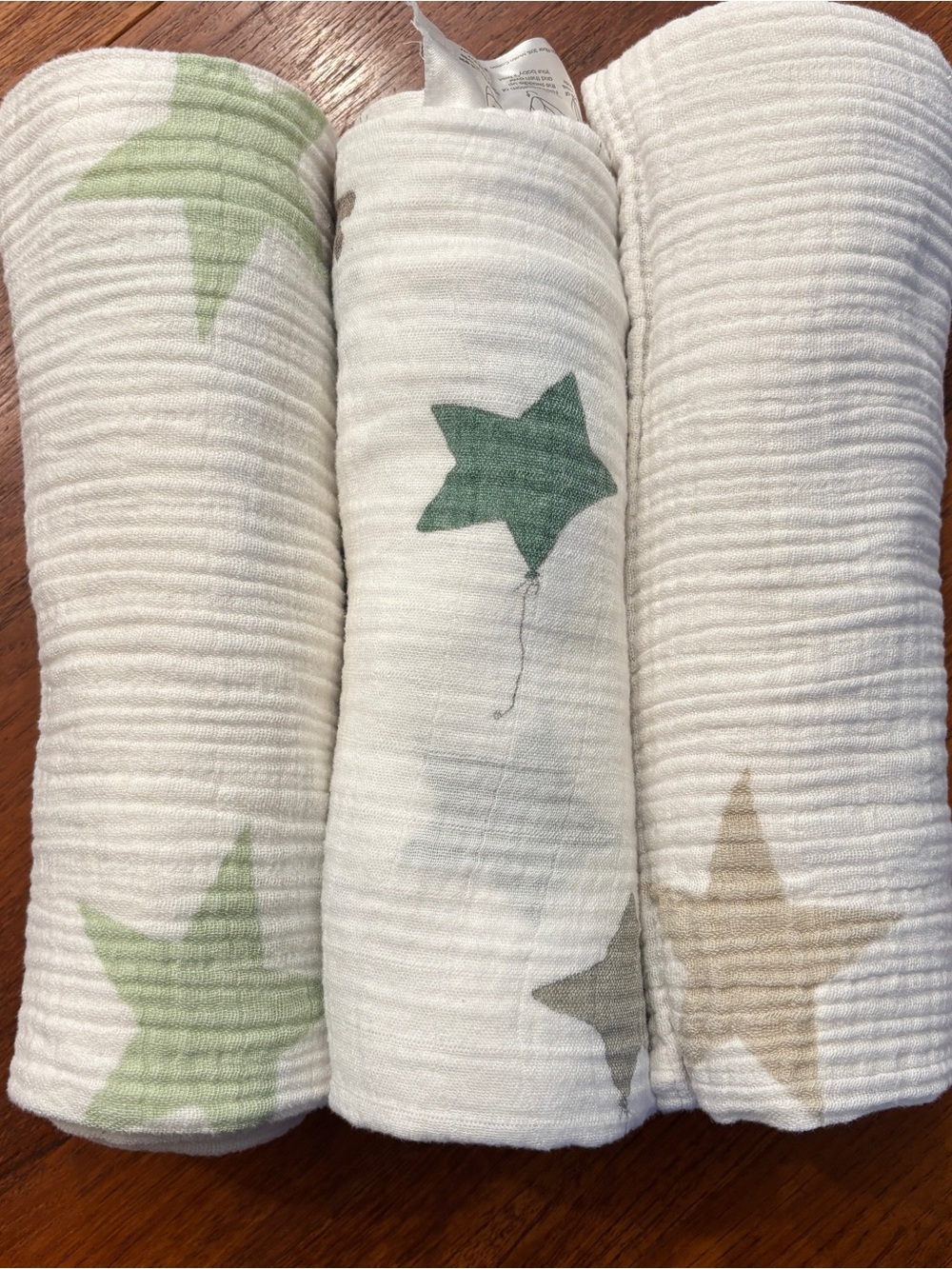aden + anais bundle white Muslin star print Swaddle with Light Green Accents